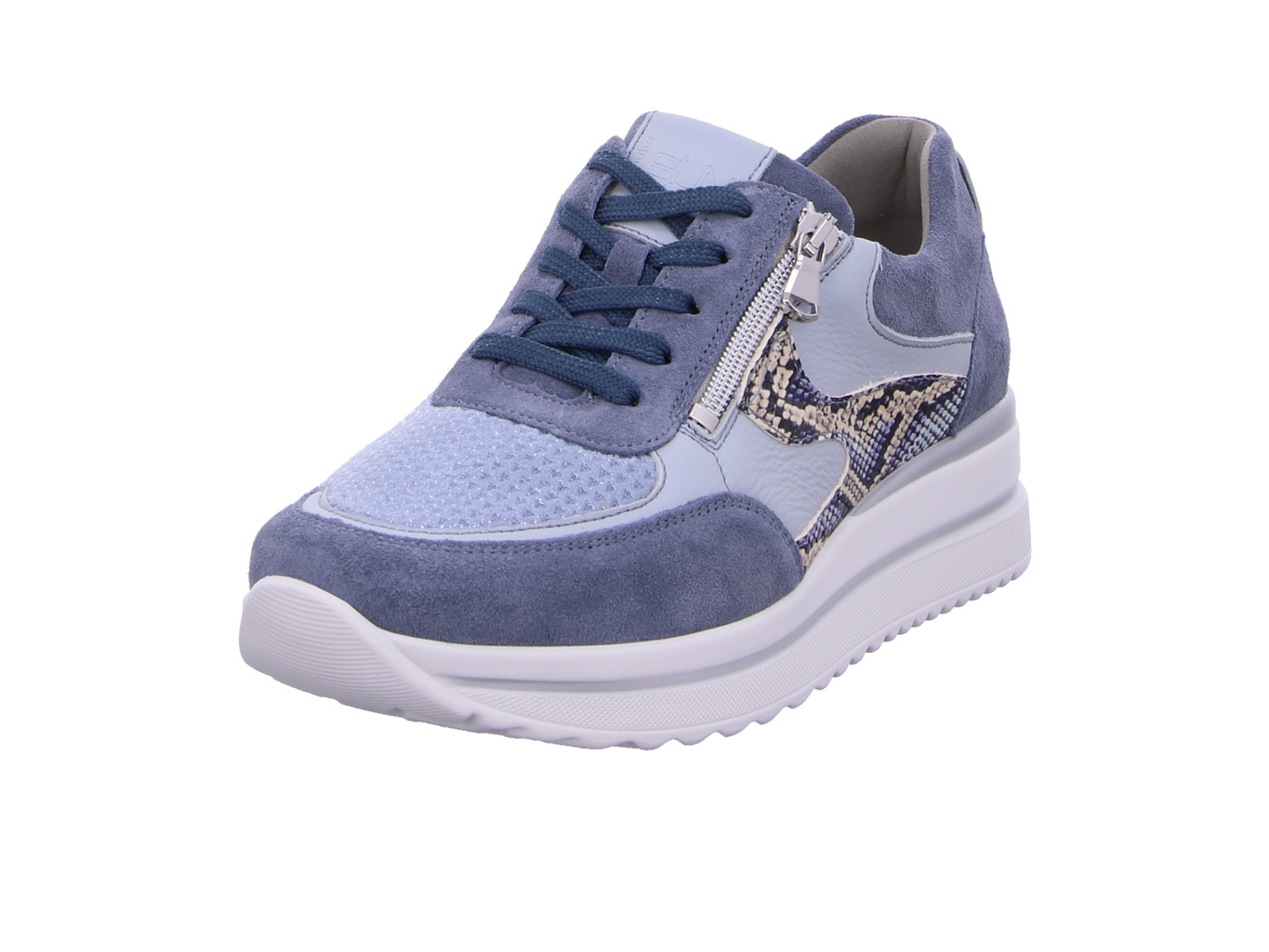 waldl_ufer_k_luana_669k01_504_524_524_1175