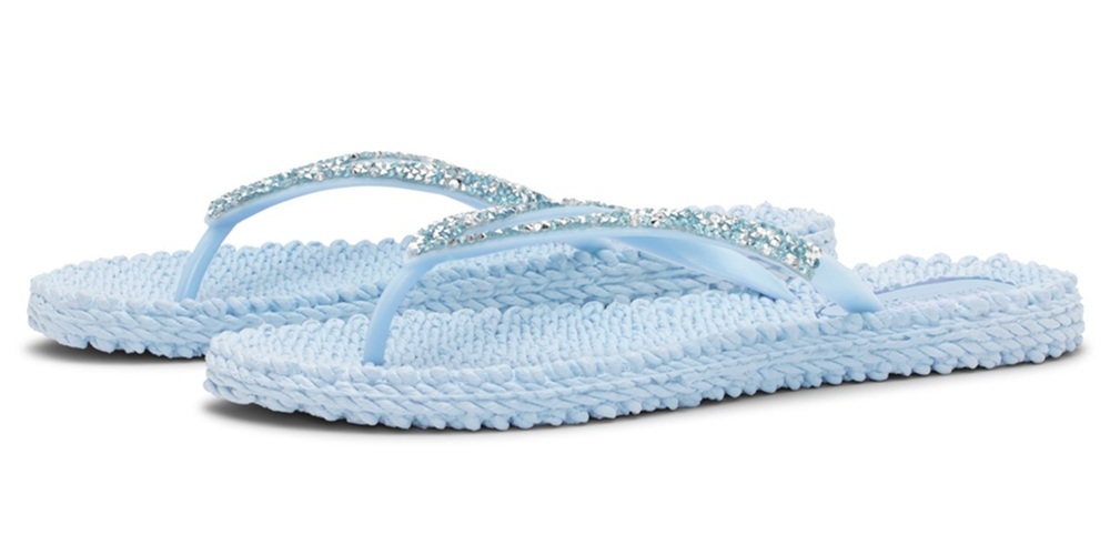 ilse_jacobsen_flip_flops_with_rhinestones_cheerful03g_658_150_1731