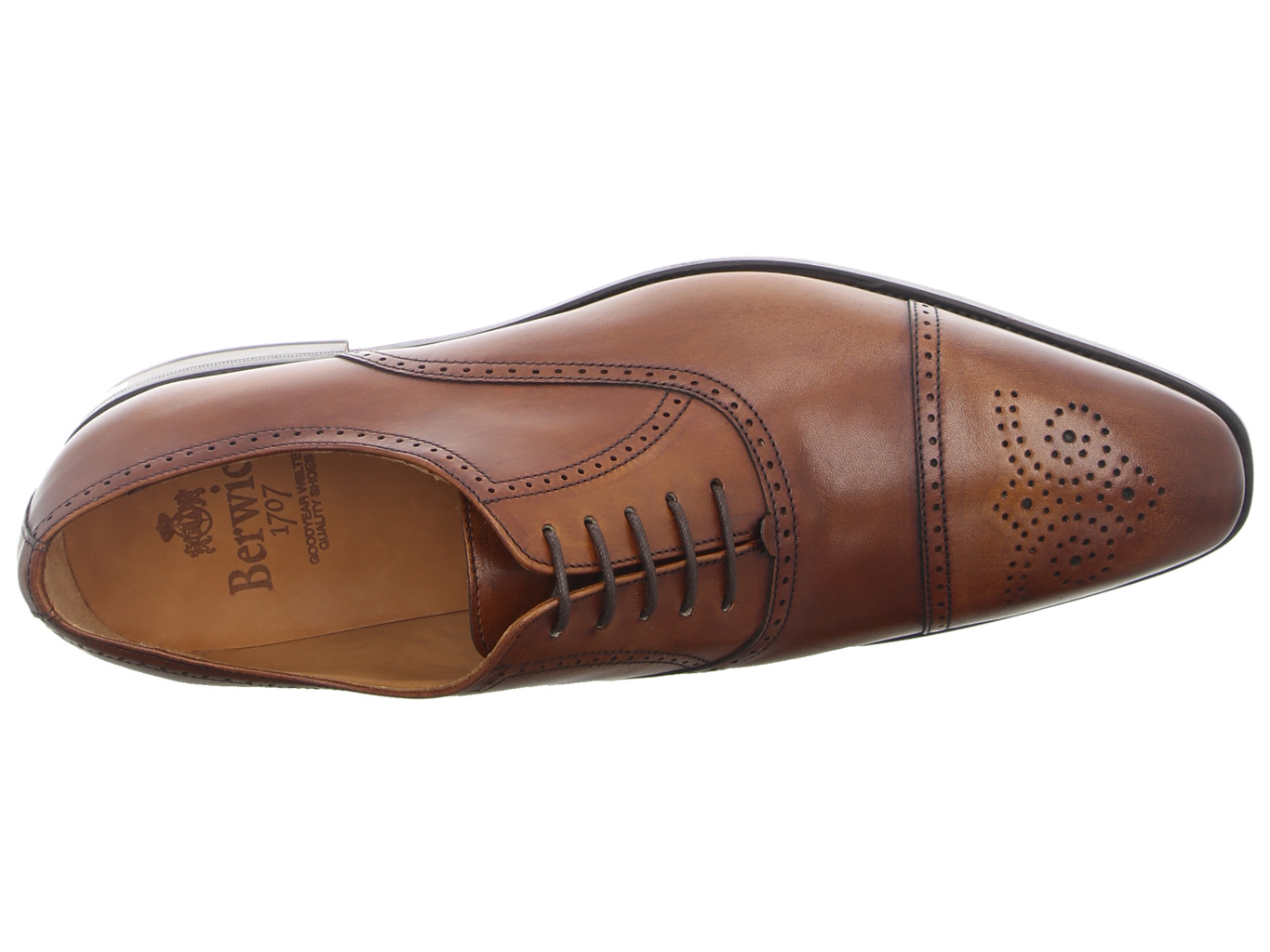 berwick_129_braun_2811_cuero_7174