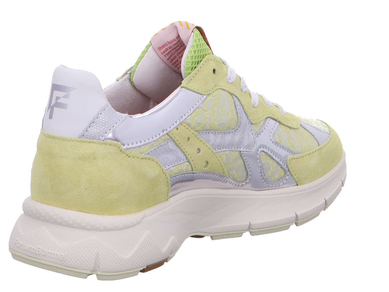 floris_van_bommel_daysi_05_00_sfw_10152_70_01_7_3208