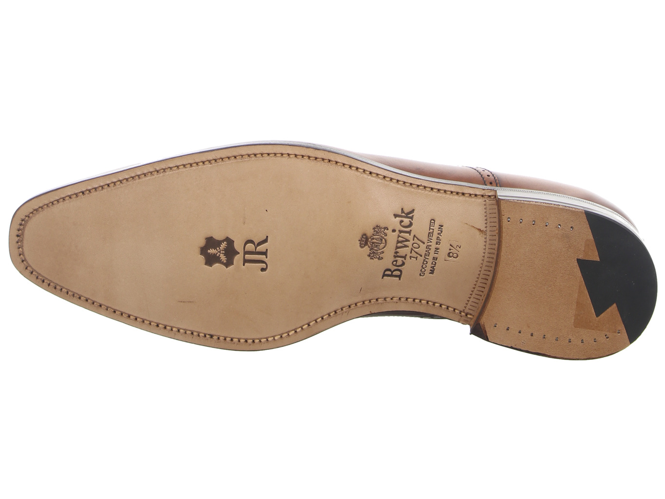 berwick_129_braun_2811_cuero_8156