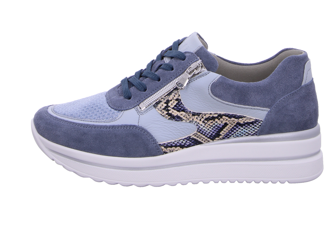 waldl_ufer_k_luana_669k01_504_524_524_3230