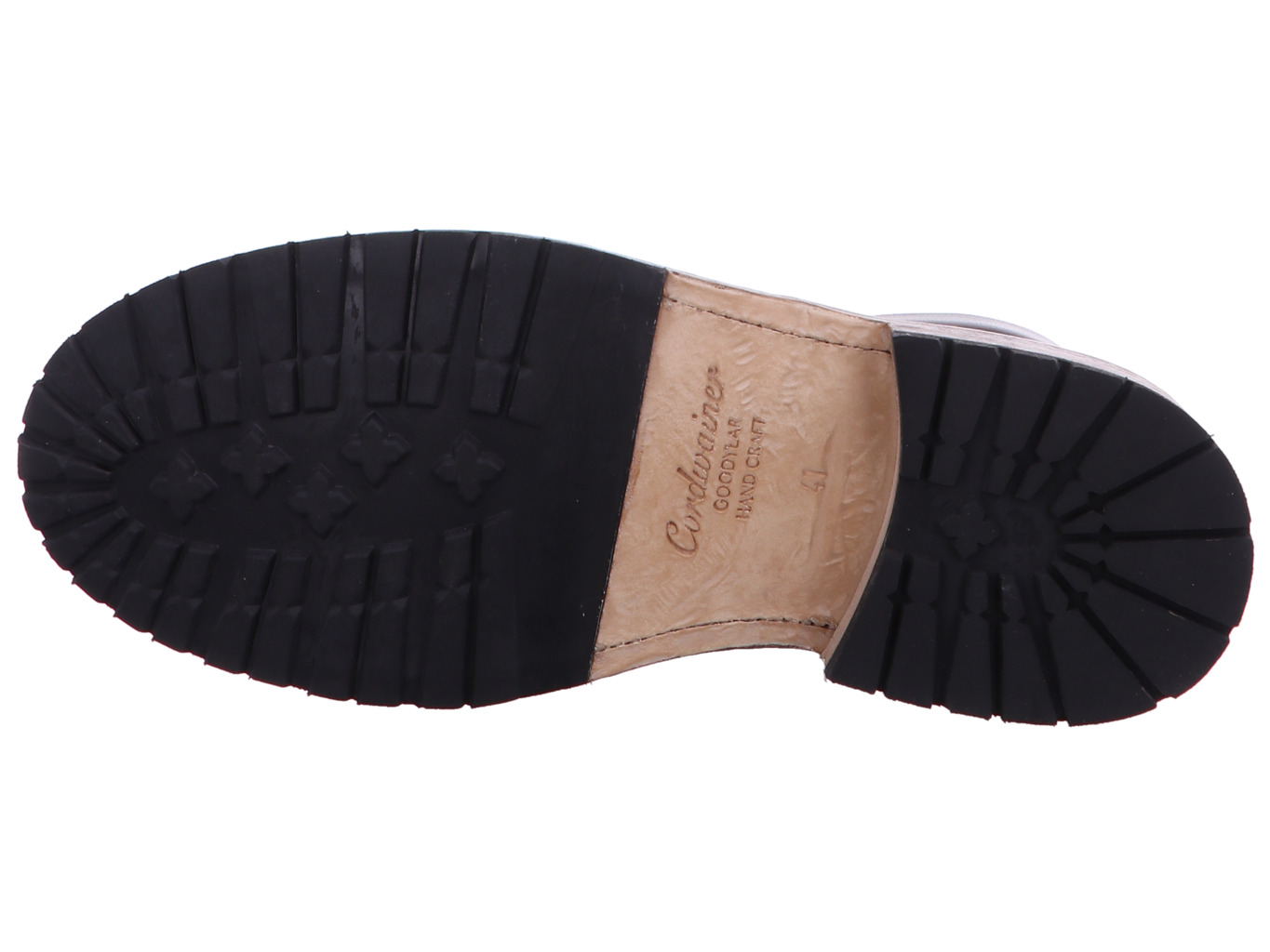 cordwainer_kirala_242m24011d2_8117