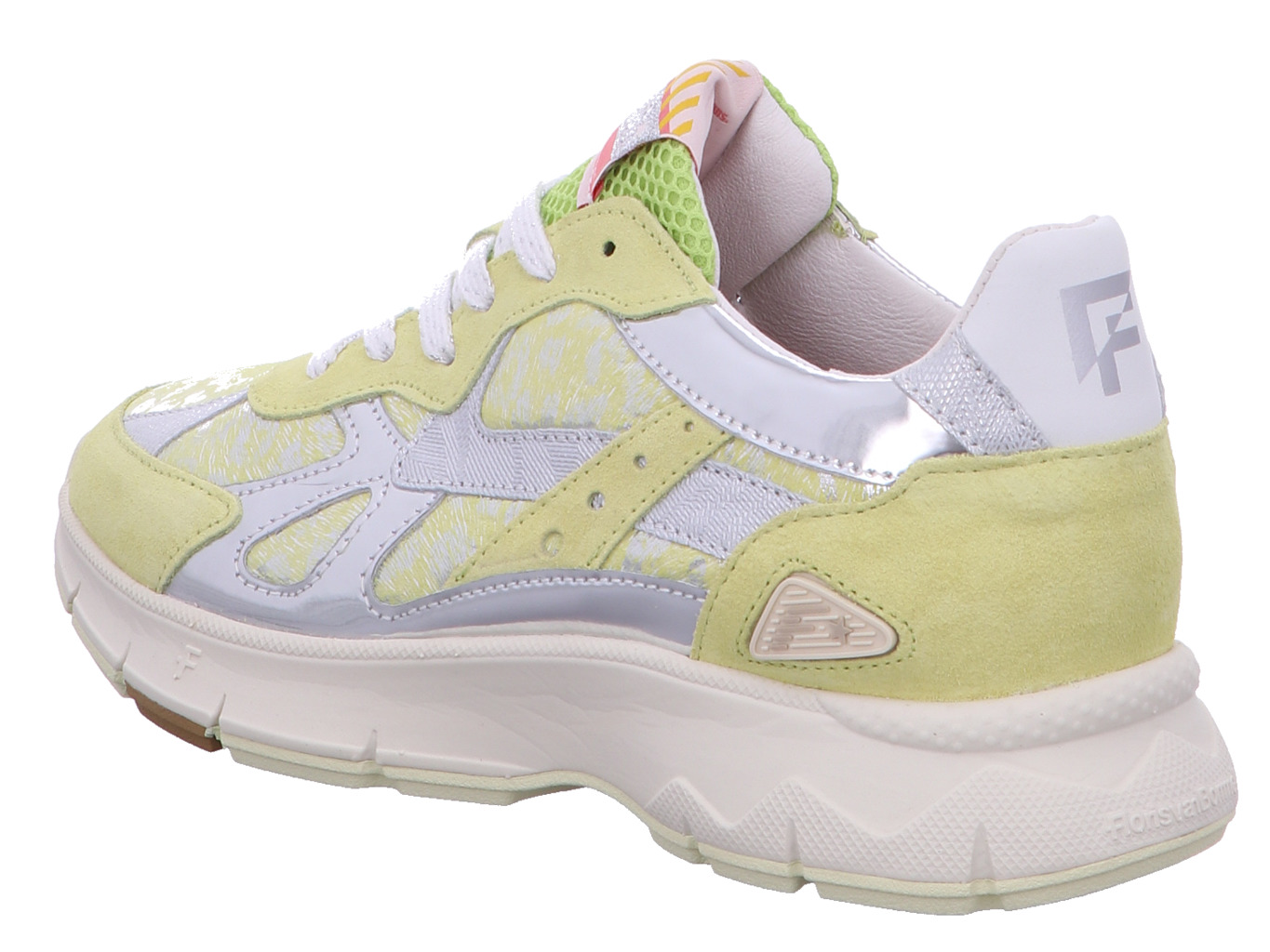 floris_van_bommel_daysi_05_00_sfw_10152_70_01_7_2236