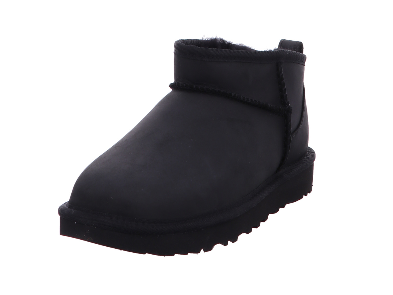 UGG Classic Ultra Mini LTHR ugg_classic_ultra_mini_lthr_1174210_blk_1859