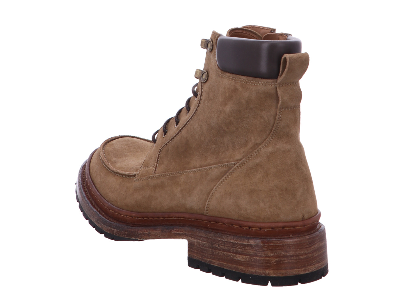 cordwainer_kirala_242m24011d2_5174