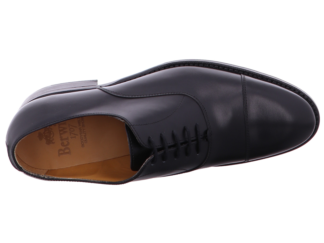 berwick_standardmodell_2006_box_calf_negro_7139