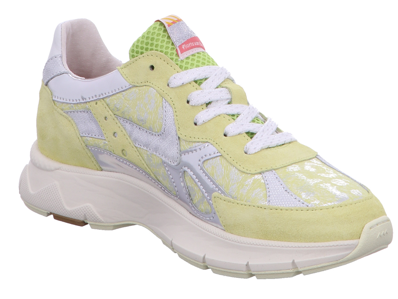 floris_van_bommel_daysi_05_00_sfw_10152_70_01_7_4236